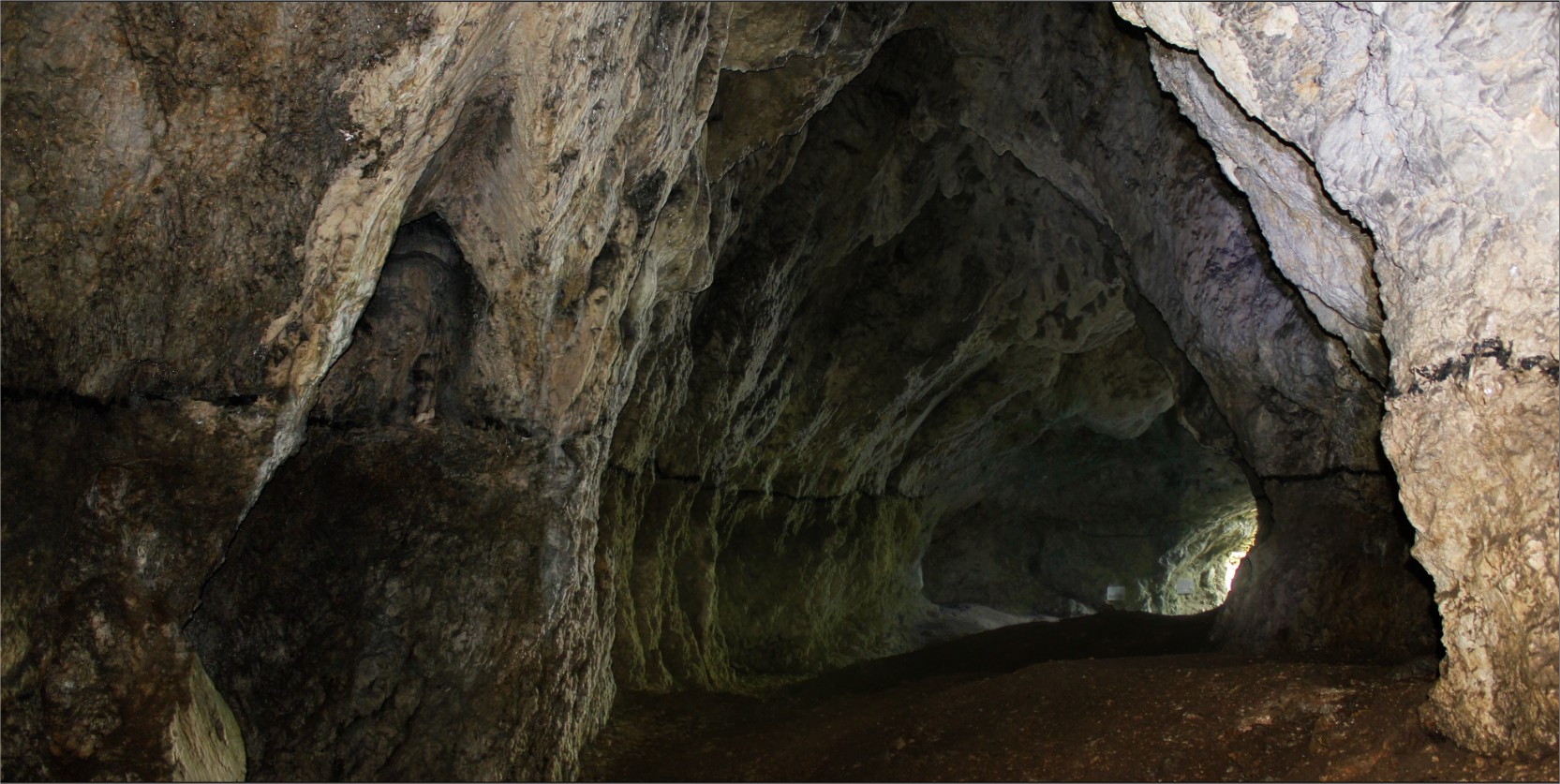 13. Szeleta-barlang.jpg